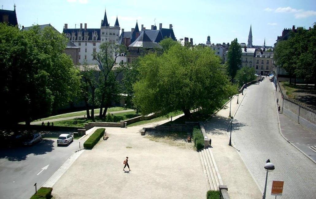 Hôtel centre ville Rezé Quels services et expériences spéciales sont proposés par les hôtels de charme pour les clients ? Nantes